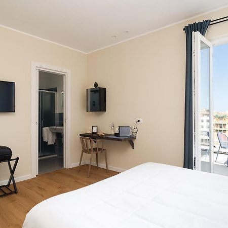 Attico 37 - Comfort Room Con Terrazza Privata Palermo Eksteriør billede